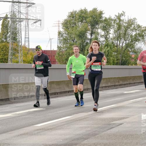 03.10.2025 - Köhlbrandbrückenlauf Michael Burmester http://msf.ph/oto/9161563 03.10.2025 16:00:28 Position 3 8963 meine-sportfotos.de
