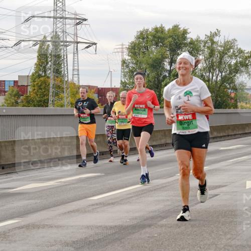 03.10.2025 - Köhlbrandbrückenlauf Michael Burmester http://msf.ph/oto/9161650 03.10.2025 16:00:58 Position 3 9116, 8269 meine-sportfotos.de