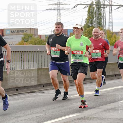 03.10.2025 - Köhlbrandbrückenlauf Michael Burmester http://msf.ph/oto/9161707 03.10.2025 16:01:18 Position 3 7627, 7401, 9614, 7683, 7681 meine-sportfotos.de