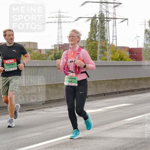 03.10.2025 - Köhlbrandbrückenlauf Michael Burmester http://msf.ph/oto/9161725 03.10.2025 16:01:22 Position 3 8018, 8028, 8224 meine-sportfotos.de