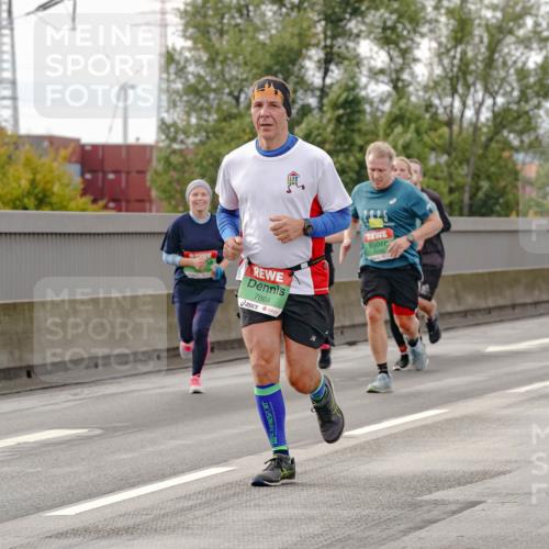 03.10.2025 - Köhlbrandbrückenlauf Michael Burmester http://msf.ph/oto/9161739 03.10.2025 16:01:27 Position 3 7864, 7938 meine-sportfotos.de
