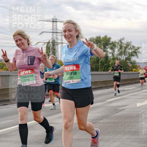 03.10.2025 - Köhlbrandbrückenlauf Michael Burmester http://msf.ph/oto/9161751 03.10.2025 16:01:31 Position 3 7639, 7792 meine-sportfotos.de