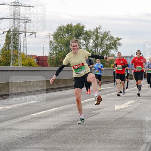 03.10.2025 - Köhlbrandbrückenlauf Michael Burmester http://msf.ph/oto/9161781 03.10.2025 16:01:40 Position 3 7758 meine-sportfotos.de