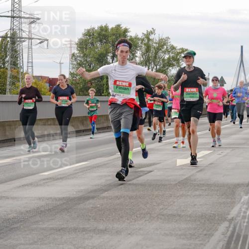 03.10.2025 - Köhlbrandbrückenlauf Michael Burmester http://msf.ph/oto/9161807 03.10.2025 16:01:49 Position 3 9427 meine-sportfotos.de