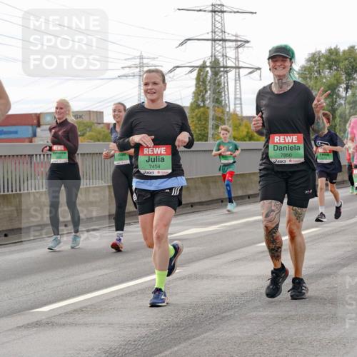 03.10.2025 - Köhlbrandbrückenlauf Michael Burmester http://msf.ph/oto/9161817 03.10.2025 16:01:51 Position 3 427, 7454, 7850 meine-sportfotos.de