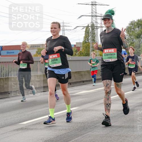 03.10.2025 - Köhlbrandbrückenlauf Michael Burmester http://msf.ph/oto/9161819 03.10.2025 16:01:51 Position 3 7454, 7850 meine-sportfotos.de