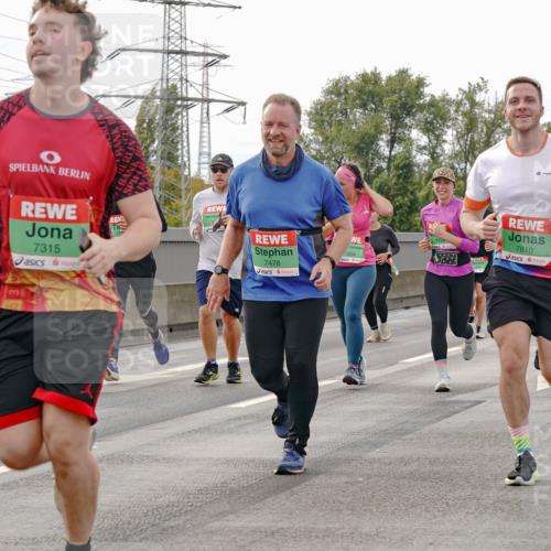 03.10.2025 - Köhlbrandbrückenlauf Michael Burmester http://msf.ph/oto/9161851 03.10.2025 16:02:00 Position 3 3, 7315, 7194, 7264, 7478, 7810 meine-sportfotos.de