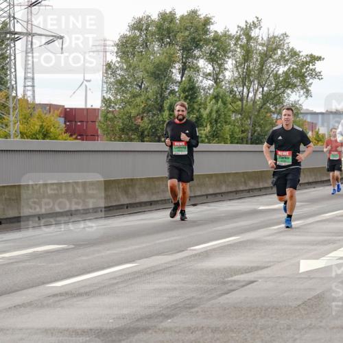 03.10.2025 - Köhlbrandbrückenlauf Michael Burmester http://msf.ph/oto/9161871 03.10.2025 16:02:07 Position 3  meine-sportfotos.de