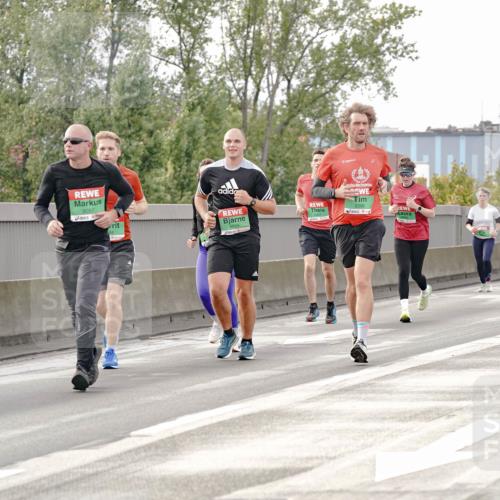 03.10.2025 - Köhlbrandbrückenlauf Michael Burmester http://msf.ph/oto/9161890 03.10.2025 16:02:15 Position 3 8057, 9396 meine-sportfotos.de