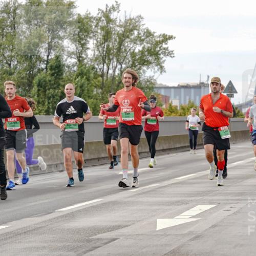 03.10.2025 - Köhlbrandbrückenlauf Michael Burmester http://msf.ph/oto/9161892 03.10.2025 16:02:16 Position 3 9608 meine-sportfotos.de