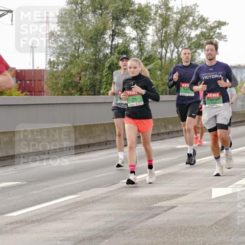 03.10.2025 - Köhlbrandbrückenlauf Michael Burmester http://msf.ph/oto/9161920 03.10.2025 16:02:29 Position 3 8978, 14, 9673, 8456, 7703, 7740 meine-sportfotos.de