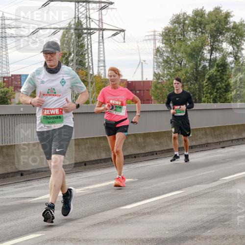 03.10.2025 - Köhlbrandbrückenlauf Michael Burmester http://msf.ph/oto/9161936 03.10.2025 16:02:36 Position 3 9580, 7412 meine-sportfotos.de