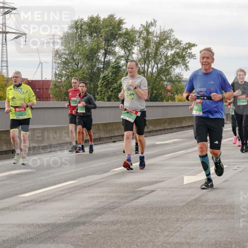 03.10.2025 - Köhlbrandbrückenlauf Michael Burmester http://msf.ph/oto/9161978 03.10.2025 16:02:52 Position 3  meine-sportfotos.de