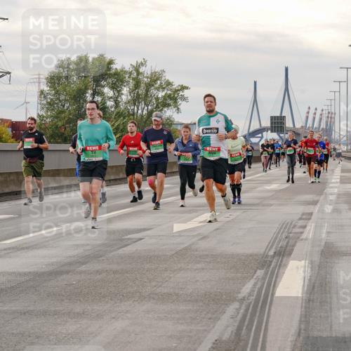 03.10.2025 - Köhlbrandbrückenlauf Michael Burmester http://msf.ph/oto/9162006 03.10.2025 16:03:02 Position 3  meine-sportfotos.de