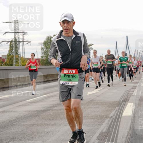 03.10.2025 - Köhlbrandbrückenlauf Michael Burmester http://msf.ph/oto/9162142 03.10.2025 16:03:49 Position 3 7689 meine-sportfotos.de