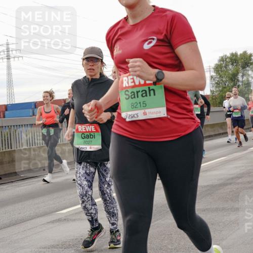 03.10.2025 - Köhlbrandbrückenlauf Michael Burmester http://msf.ph/oto/9162170 03.10.2025 16:03:57 Position 3 8027, 8215, 7424 meine-sportfotos.de
