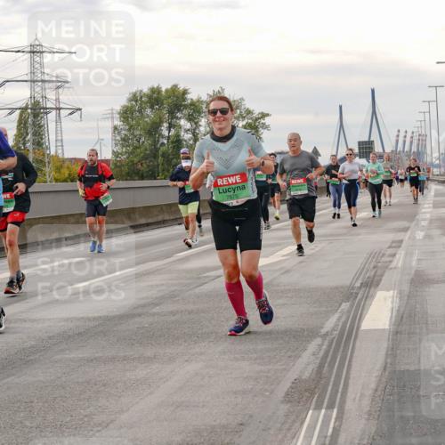 03.10.2025 - Köhlbrandbrückenlauf Michael Burmester http://msf.ph/oto/9162211 03.10.2025 16:04:09 Position 3 9496, 7875 meine-sportfotos.de