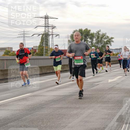 03.10.2025 - Köhlbrandbrückenlauf Michael Burmester http://msf.ph/oto/9162219 03.10.2025 16:04:11 Position 3 8742 meine-sportfotos.de