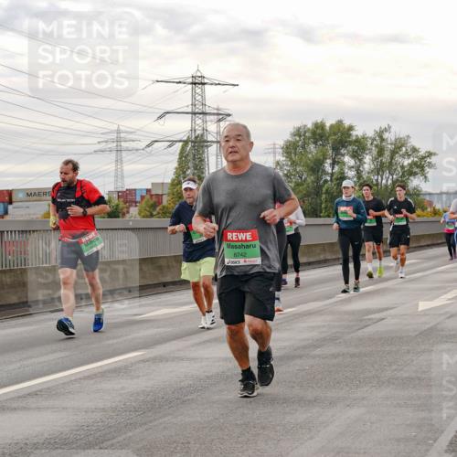 03.10.2025 - Köhlbrandbrückenlauf Michael Burmester http://msf.ph/oto/9162221 03.10.2025 16:04:12 Position 3 8742 meine-sportfotos.de
