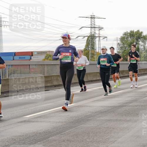 03.10.2025 - Köhlbrandbrückenlauf Michael Burmester http://msf.ph/oto/9162227 03.10.2025 16:04:14 Position 3 9472, 7088 meine-sportfotos.de