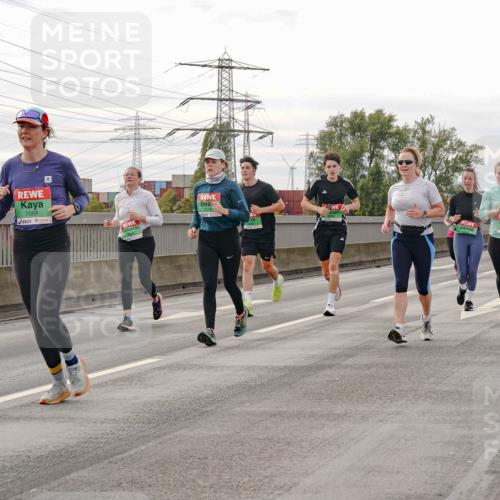 03.10.2025 - Köhlbrandbrückenlauf Michael Burmester http://msf.ph/oto/9162229 03.10.2025 16:04:15 Position 3 7088 meine-sportfotos.de