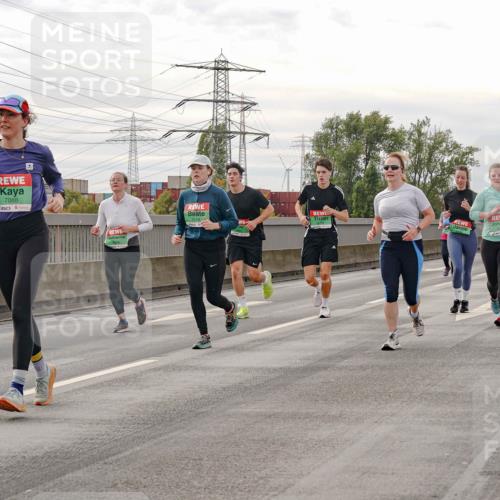 03.10.2025 - Köhlbrandbrückenlauf Michael Burmester http://msf.ph/oto/9162230 03.10.2025 16:04:15 Position 3 7088 meine-sportfotos.de