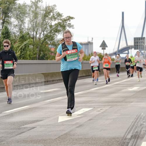 03.10.2025 - Köhlbrandbrückenlauf Michael Burmester http://msf.ph/oto/9162256 03.10.2025 16:04:25 Position 3 8193, 9117 meine-sportfotos.de