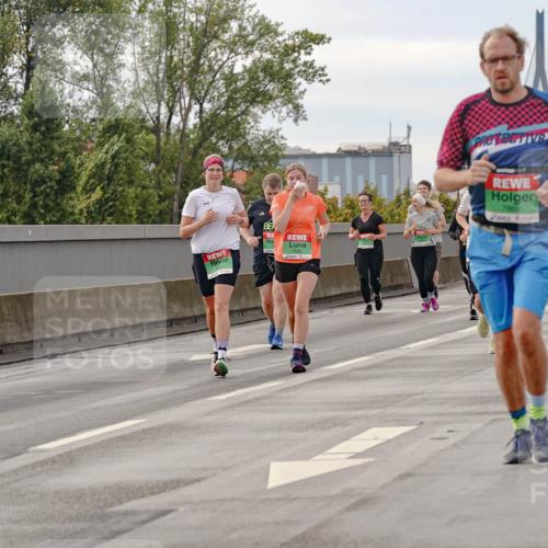 03.10.2025 - Köhlbrandbrückenlauf Michael Burmester http://msf.ph/oto/9162270 03.10.2025 16:04:31 Position 3 7869 meine-sportfotos.de