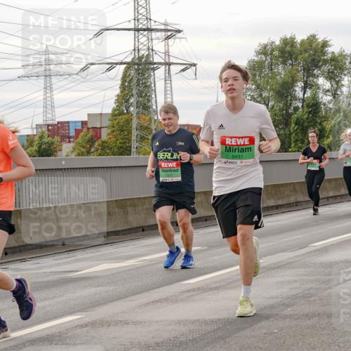 03.10.2025 - Köhlbrandbrückenlauf Michael Burmester http://msf.ph/oto/9162286 03.10.2025 16:04:40 Position 3 7930, 1377, 9431 meine-sportfotos.de