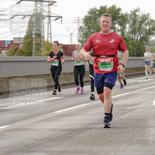 03.10.2025 - Köhlbrandbrückenlauf Michael Burmester http://msf.ph/oto/9162293 03.10.2025 16:04:43 Position 3 7376 meine-sportfotos.de