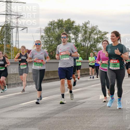 03.10.2025 - Köhlbrandbrückenlauf Michael Burmester http://msf.ph/oto/9162318 03.10.2025 16:04:53 Position 3 8115, 8116, 9190, 9288 meine-sportfotos.de