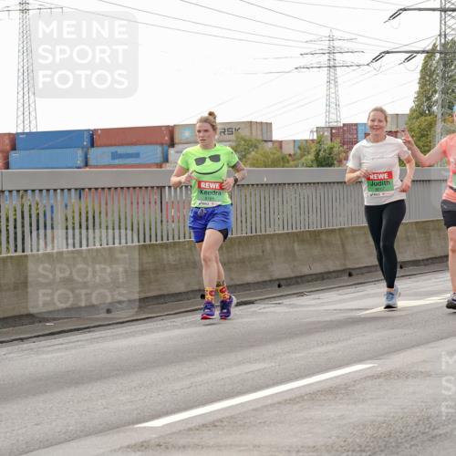 03.10.2025 - Köhlbrandbrückenlauf Michael Burmester http://msf.ph/oto/9162357 03.10.2025 16:05:07 Position 3 8181, 8017 meine-sportfotos.de
