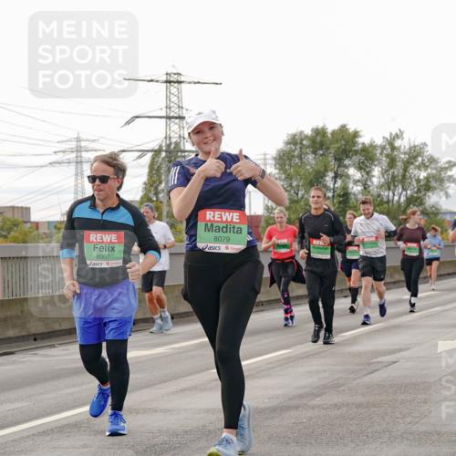 03.10.2025 - Köhlbrandbrückenlauf Michael Burmester http://msf.ph/oto/9162368 03.10.2025 16:05:11 Position 3 8006, 8007, 8079 meine-sportfotos.de