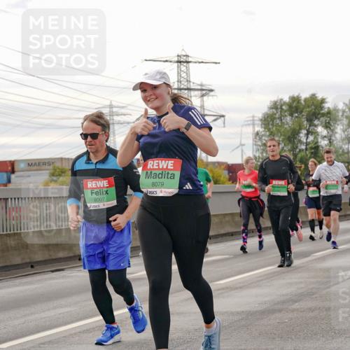 03.10.2025 - Köhlbrandbrückenlauf Michael Burmester http://msf.ph/oto/9162372 03.10.2025 16:05:12 Position 3 8079, 8007 meine-sportfotos.de