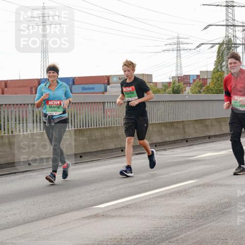 03.10.2025 - Köhlbrandbrückenlauf Michael Burmester http://msf.ph/oto/9162448 03.10.2025 16:05:37 Position 3 8161, 831, 8290 meine-sportfotos.de