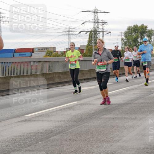 03.10.2025 - Köhlbrandbrückenlauf Michael Burmester http://msf.ph/oto/9162455 03.10.2025 16:05:40 Position 3 15, 8933, 8013 meine-sportfotos.de