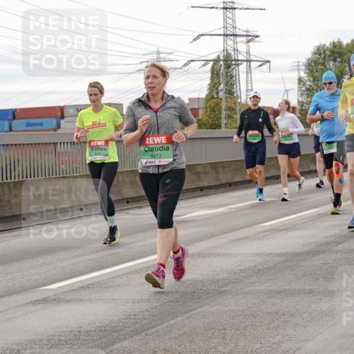 03.10.2025 - Köhlbrandbrückenlauf Michael Burmester http://msf.ph/oto/9162458 03.10.2025 16:05:41 Position 3 8933, 8013 meine-sportfotos.de