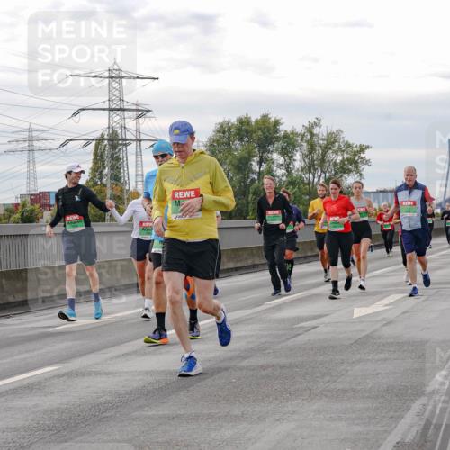 03.10.2025 - Köhlbrandbrückenlauf Michael Burmester http://msf.ph/oto/9162461 03.10.2025 16:05:42 Position 3  meine-sportfotos.de