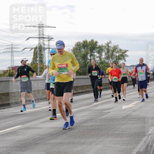 03.10.2025 - Köhlbrandbrückenlauf Michael Burmester http://msf.ph/oto/9162462 03.10.2025 16:05:42 Position 3 9388 meine-sportfotos.de