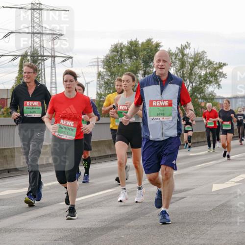 03.10.2025 - Köhlbrandbrückenlauf Michael Burmester http://msf.ph/oto/9162470 03.10.2025 16:05:45 Position 3 7586, 8480, 8321, 9749, 8325 meine-sportfotos.de