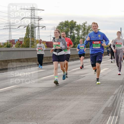 03.10.2025 - Köhlbrandbrückenlauf Michael Burmester http://msf.ph/oto/9162511 03.10.2025 16:06:00 Position 3 9043, 7735 meine-sportfotos.de