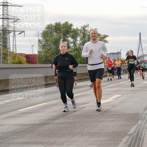 03.10.2025 - Köhlbrandbrückenlauf Michael Burmester http://msf.ph/oto/9162526 03.10.2025 16:06:06 Position 3  meine-sportfotos.de