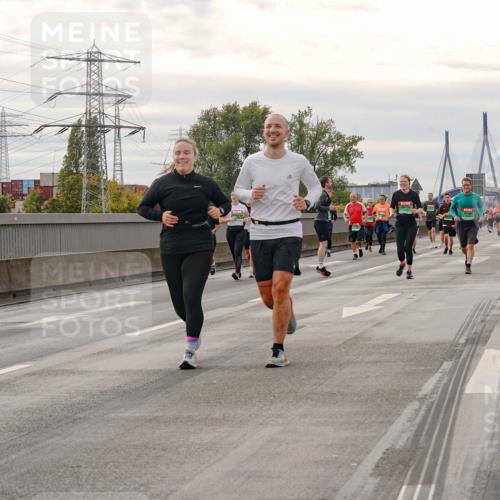 03.10.2025 - Köhlbrandbrückenlauf Michael Burmester http://msf.ph/oto/9162529 03.10.2025 16:06:07 Position 3  meine-sportfotos.de