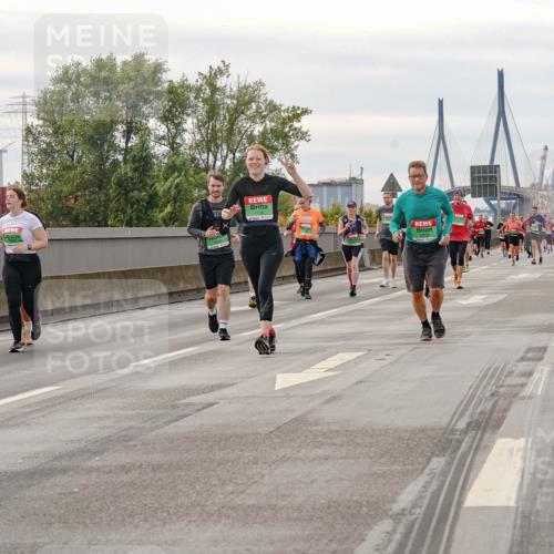 03.10.2025 - Köhlbrandbrückenlauf Michael Burmester http://msf.ph/oto/9162533 03.10.2025 16:06:09 Position 3  meine-sportfotos.de