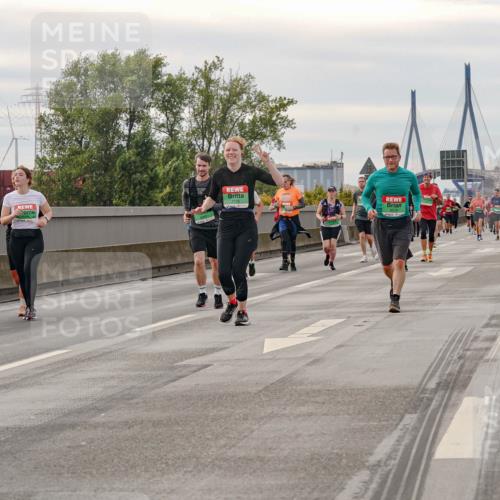 03.10.2025 - Köhlbrandbrückenlauf Michael Burmester http://msf.ph/oto/9162535 03.10.2025 16:06:09 Position 3  meine-sportfotos.de