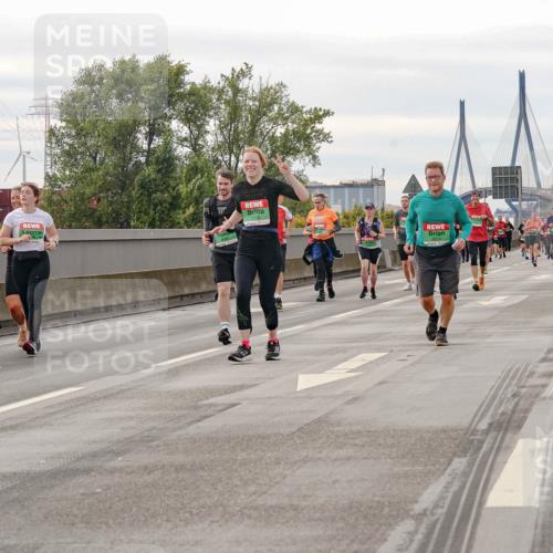 03.10.2025 - Köhlbrandbrückenlauf Michael Burmester http://msf.ph/oto/9162536 03.10.2025 16:06:10 Position 3  meine-sportfotos.de