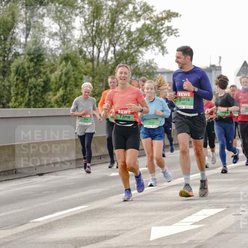 03.10.2025 - Köhlbrandbrückenlauf Michael Burmester http://msf.ph/oto/9162583 03.10.2025 16:06:29 Position 3 7441, 21 meine-sportfotos.de