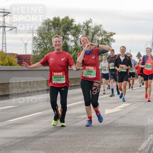 03.10.2025 - Köhlbrandbrückenlauf Michael Burmester http://msf.ph/oto/9162620 03.10.2025 16:06:45 Position 3 9497, 9498 meine-sportfotos.de