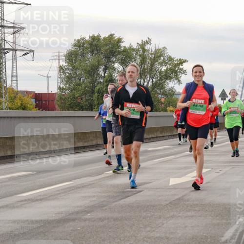 03.10.2025 - Köhlbrandbrückenlauf Michael Burmester http://msf.ph/oto/9162628 03.10.2025 16:06:48 Position 3 7563 meine-sportfotos.de