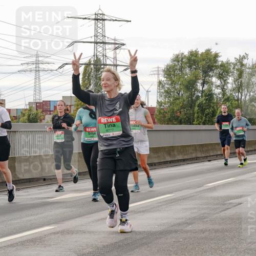 03.10.2025 - Köhlbrandbrückenlauf Michael Burmester http://msf.ph/oto/9162695 03.10.2025 16:07:12 Position 3 8777 meine-sportfotos.de